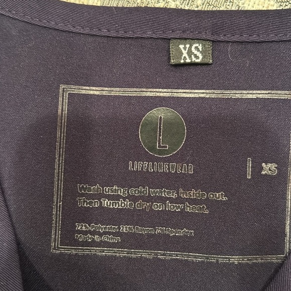 Ladies size XS Navy Scrub jogger set - Picture 11 of 13